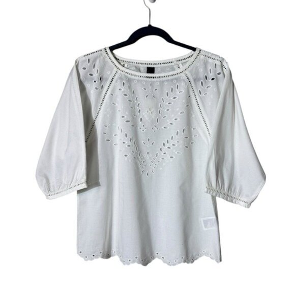 GAP Tops - Gap Womens Beachy Eyelet Blouse Top Small Cottagecore White Fairycore Feminine